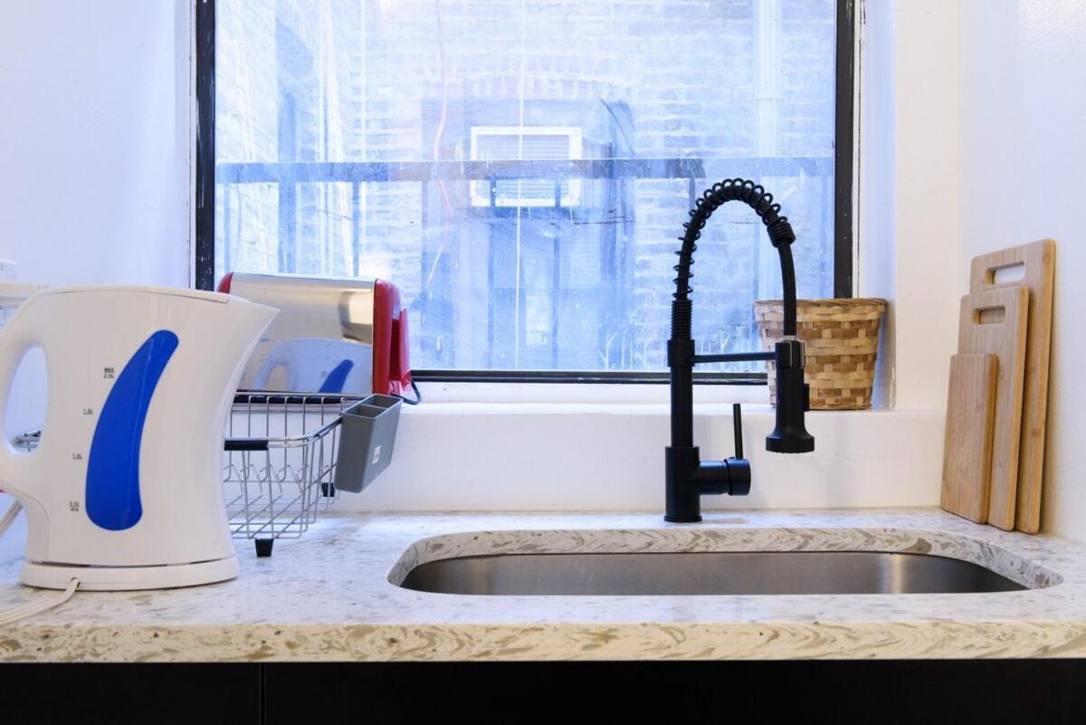454-3w Prime Location 2br Newly Furnished Sleeps 5