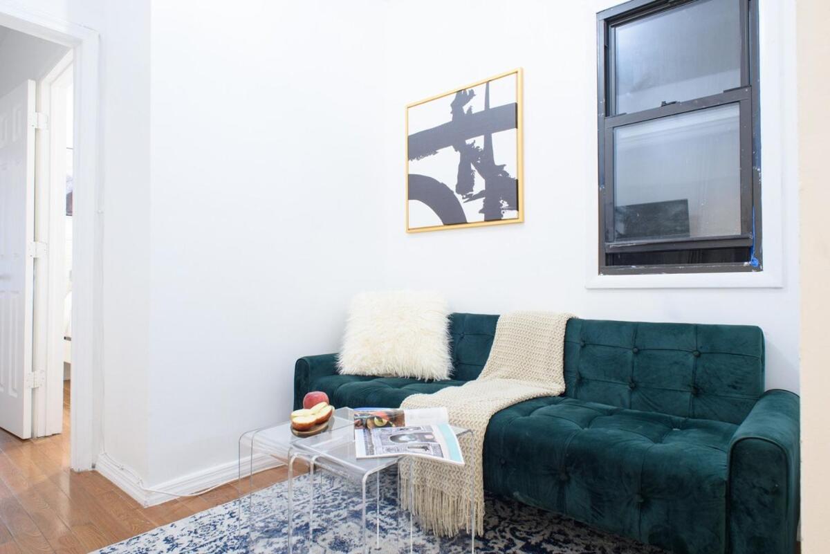 454-3w Prime Location 2br Newly Furnished Sleeps 5 Appartamento *