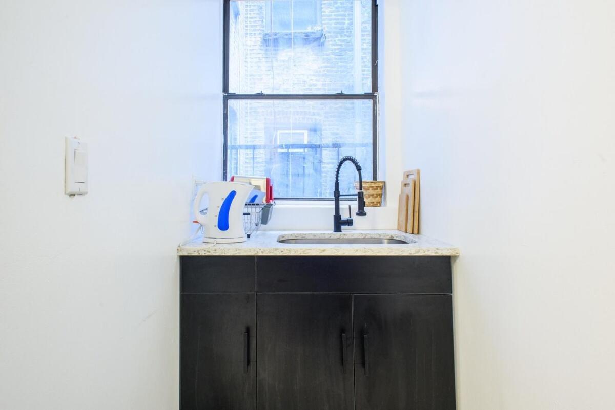 454-3w Prime Location 2br Newly Furnished Sleeps 5 Appartamento New York